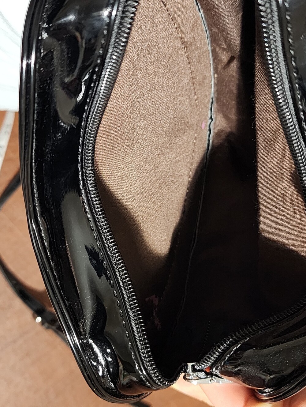 Heart-Shaped Cross Accent Shoulder Bag - Black & Pink - Picture 8 of 10